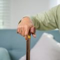 スポーツ外傷後のリハビリテーション：日本における基本的な流れと注意点