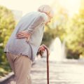 認知症高齢者における日常生活動作の維持方法と介護者の工夫