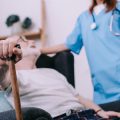 日本の診療ガイドラインに基づいた心不全患者の疲労度評価とリハビリプログラムの調整方法