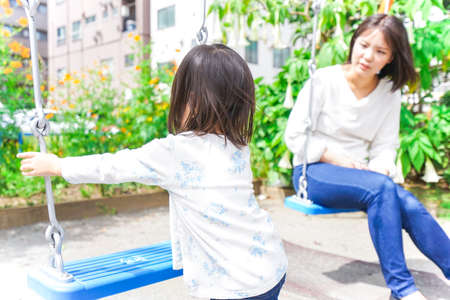 家庭でできる発達支援：日本の子育て支援制度と実践例