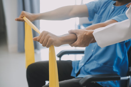 栄養バランスを保ちながら摂食嚥下障害に対応するレシピ集