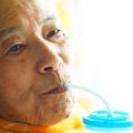 認知症患者における嚥下障害の特徴と日本のリハビリ実践例
